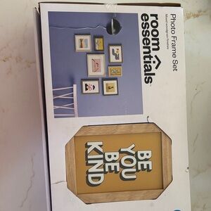 Room Essentials Natural Wood Frame Set with Motivational Print